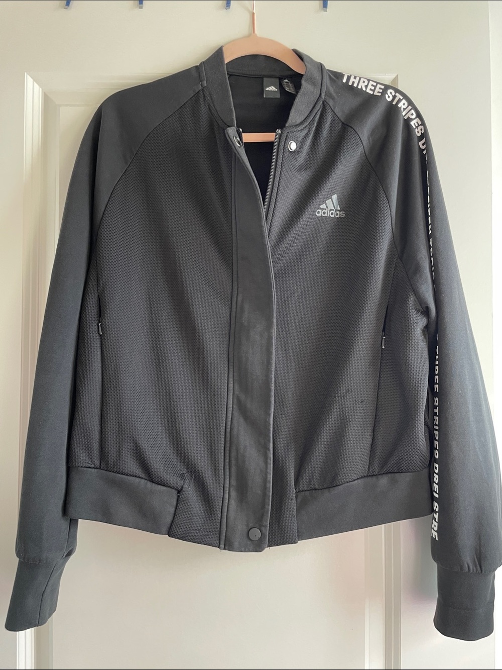 adidas Black Women’s Bomber Jacket Medium Athleisure Sporty Casual Comfy
